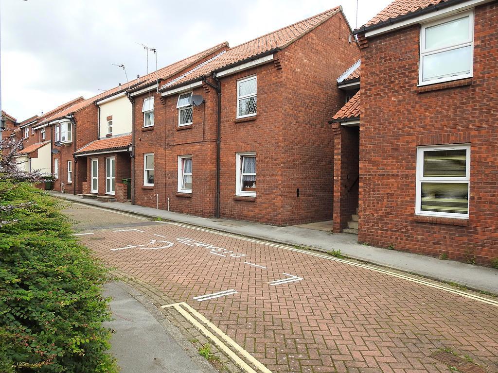 Apartment Exquisite Hessle